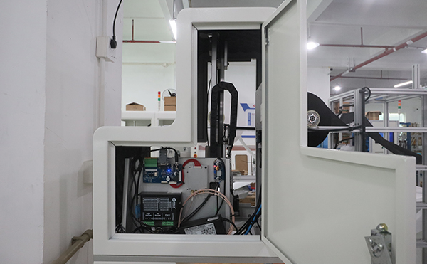 快遞紙箱貼標(biāo)機(jī),全自動貼標(biāo)機(jī),打印貼標(biāo)機(jī)